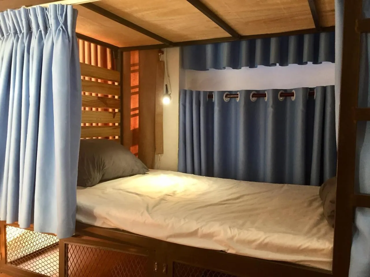 Toto Hostel Da Nang 0*,  Vietnam